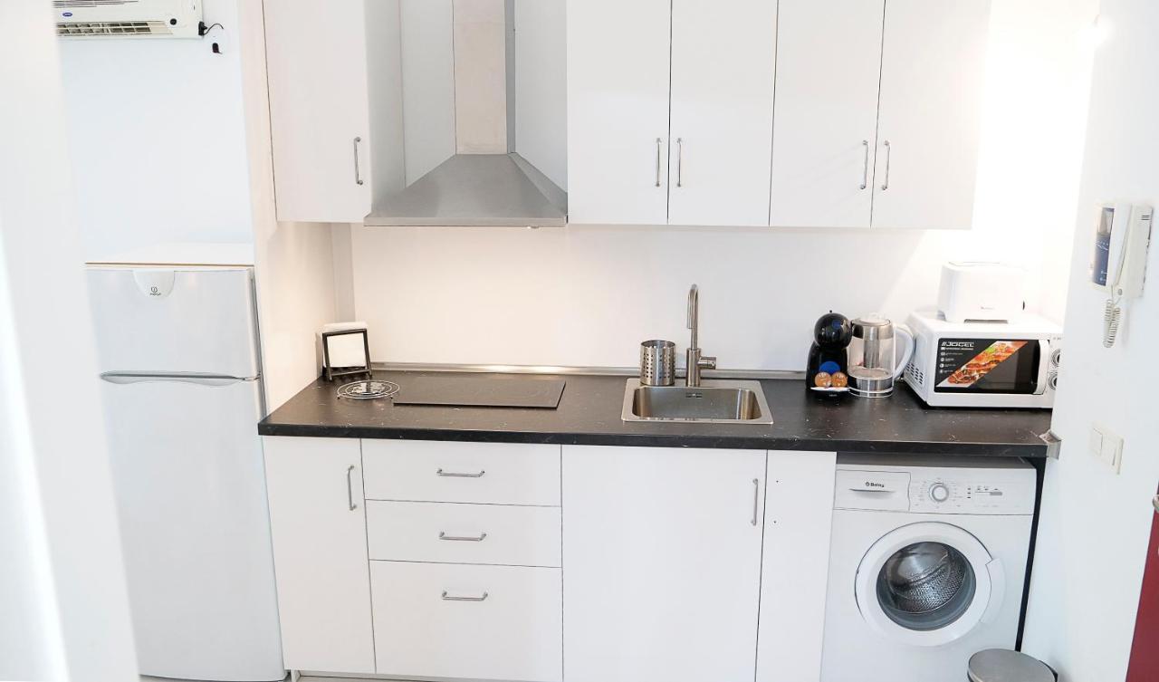 Oshun Sanchinarro Apartment Madrid Ngoại thất bức ảnh