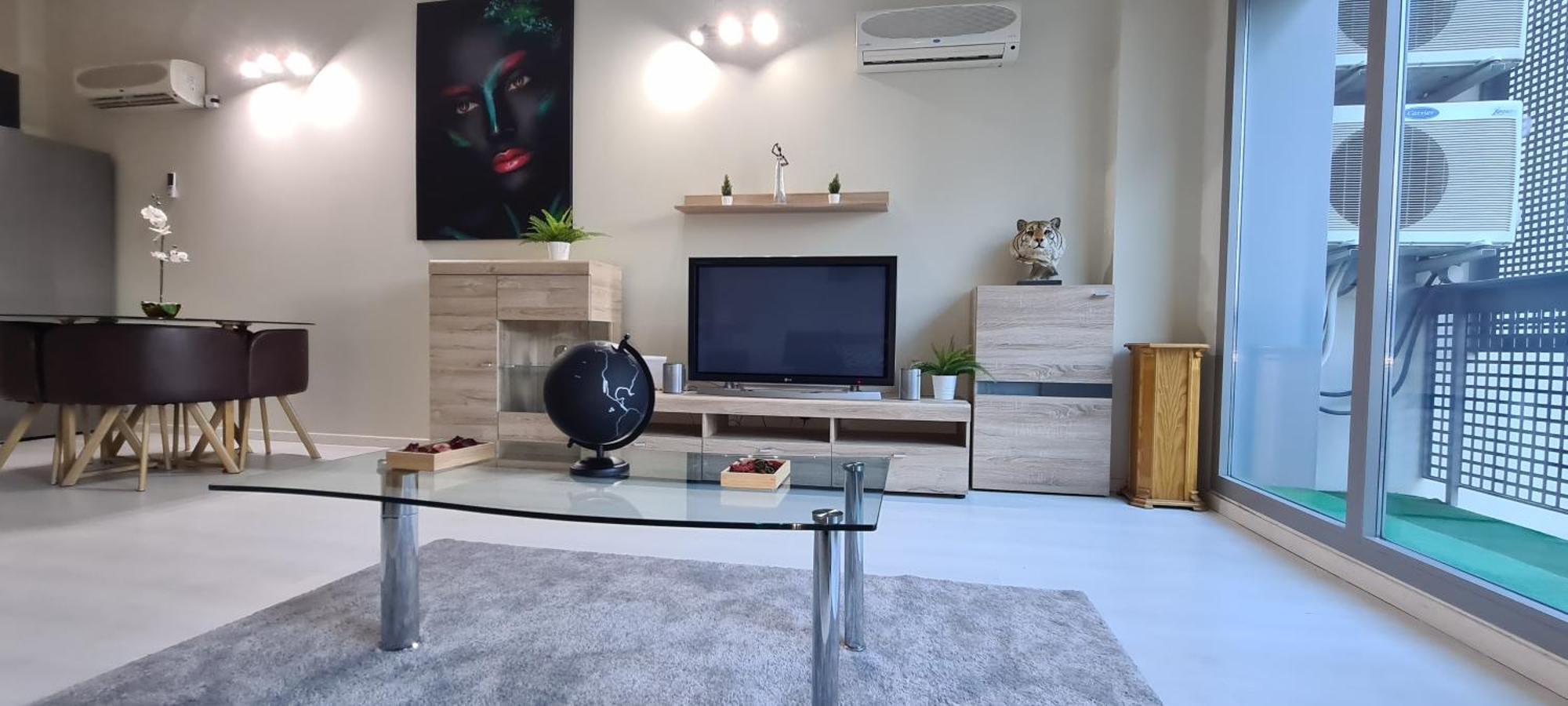 Oshun Sanchinarro Apartment Madrid Ngoại thất bức ảnh