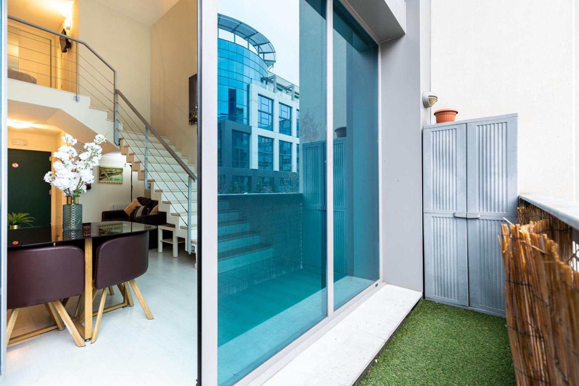 Oshun Sanchinarro Apartment Madrid Ngoại thất bức ảnh