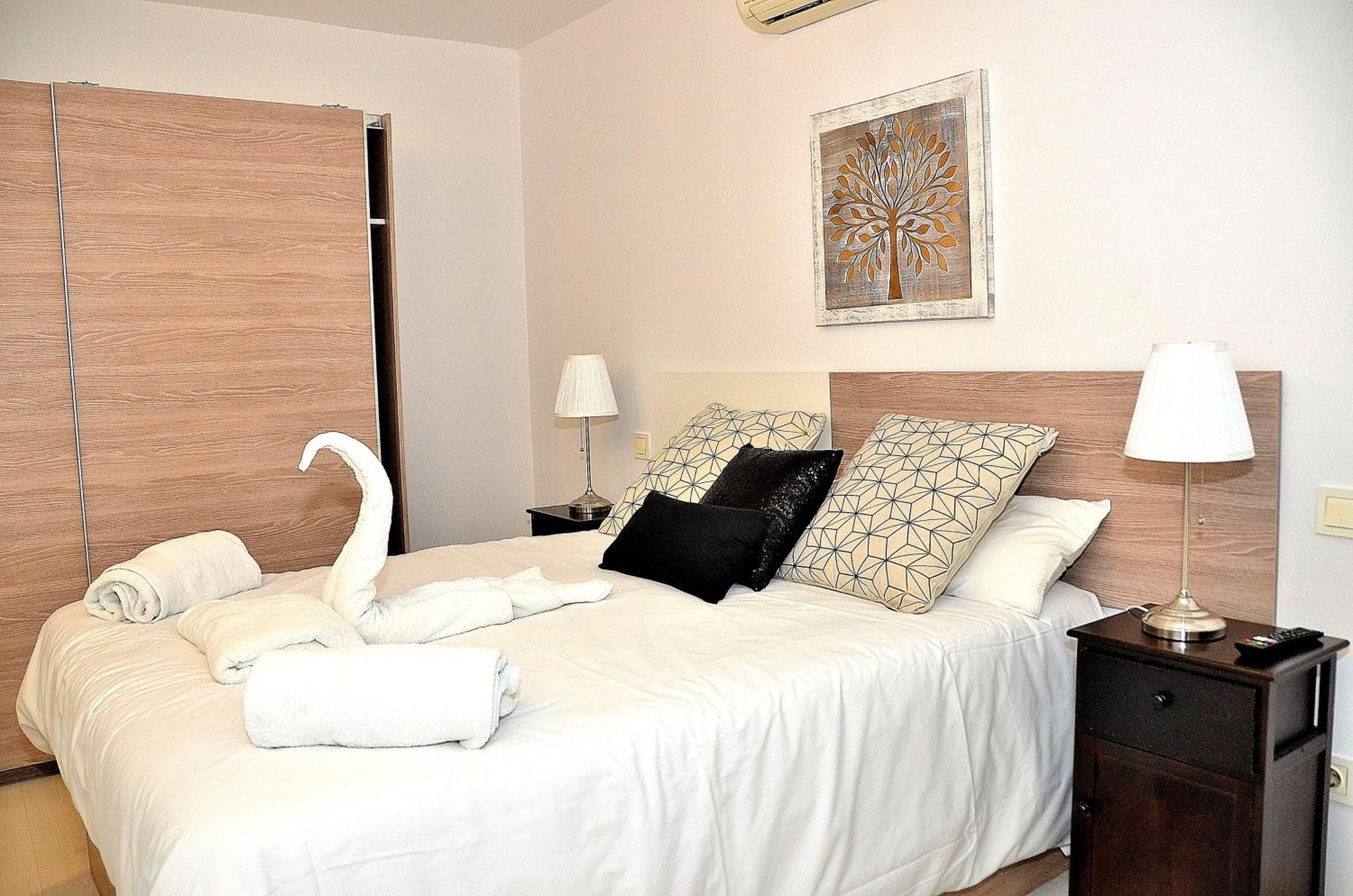Oshun Sanchinarro Apartment Madrid Ngoại thất bức ảnh