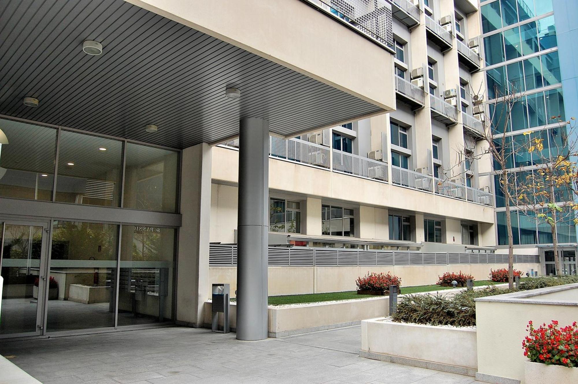 Oshun Sanchinarro Apartment Madrid Ngoại thất bức ảnh